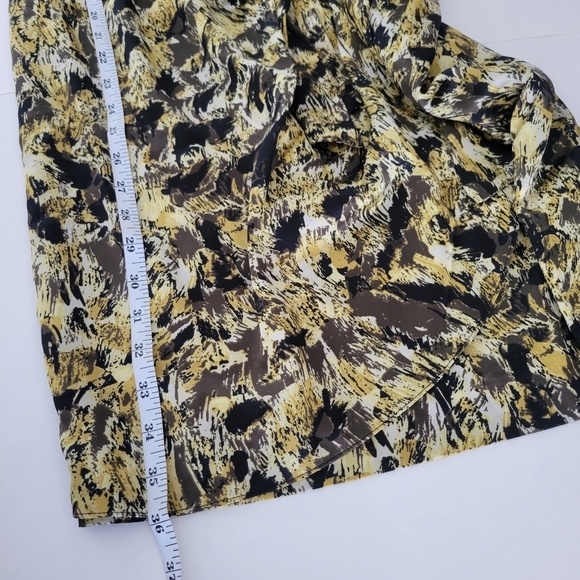 Vince Camuto Dress Faux Wrap Lined Sleeveless Camo With Tie Size 10P - Picture 8 of 10